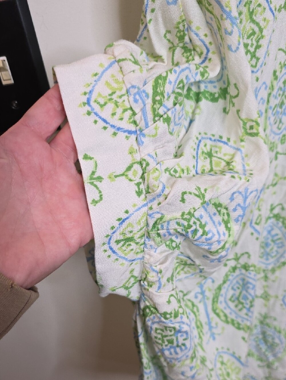 Day + Moon Women's White Green Blue Oversized Printed Button-Up Shirt Sz Small - Picture 5 of 6